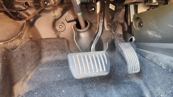 Педаль газа на Хавал Джолион