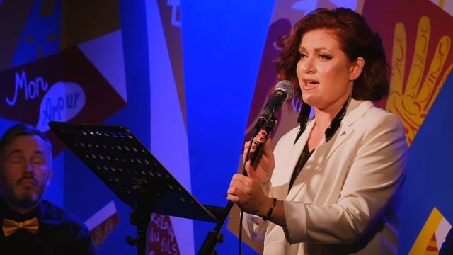 Rolling in the Deep смотреть онлайн