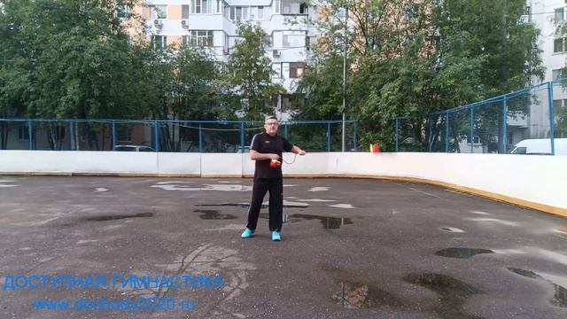 Разминка с мячами для фитнеса на верёвке (10)