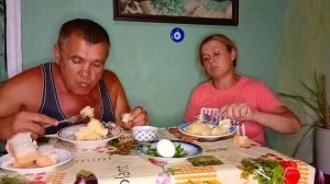 Жизнь в дерене.  Шепотом чтоб никто не догадался