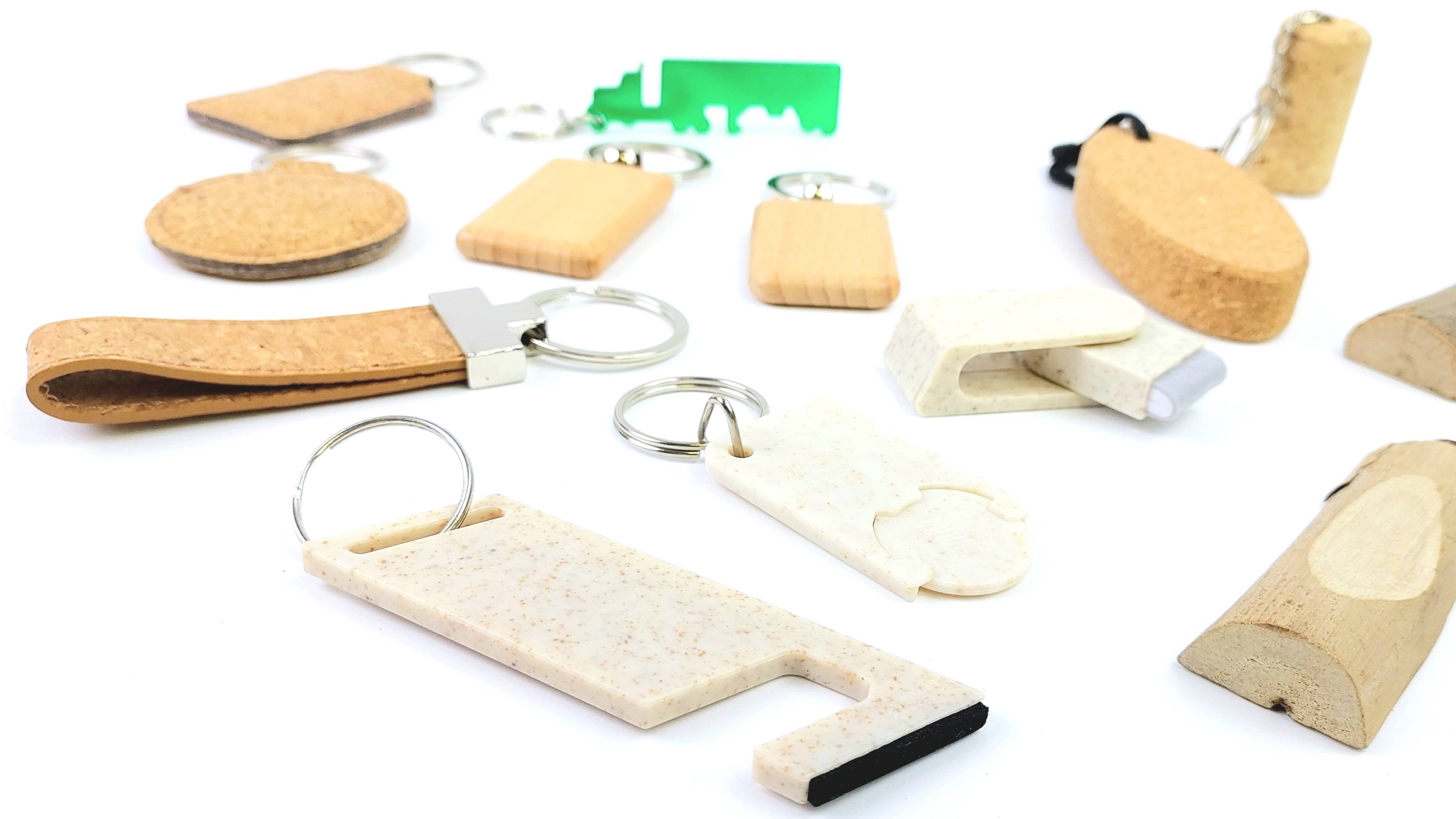 Рекламные брелки из экологичных материалов из наличия или под заказ смотреть онлайн