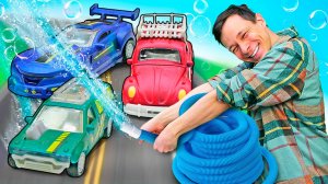 ЛЕЧЕБНЫЙ бассейн для МАШИНОК! Устраиваем гонки и меняем цвета