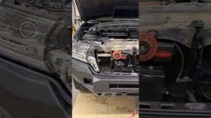 Последствия установки китайского обвеса на японский Land Cruiser 200
