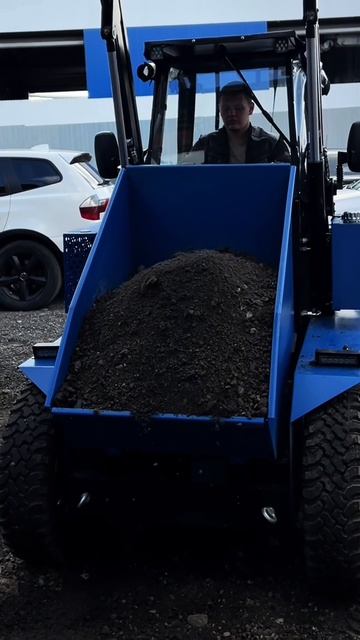 Самосвальный кузов и ковш самопогруза, погрузчик АТ-350М! #пермь #atomtechnics #automobile #at350 смотреть онлайн