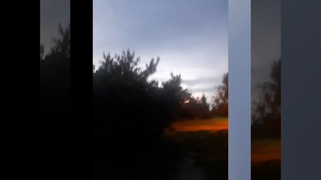 июльский поздний вечер.mp4 смотреть онлайн