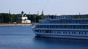 теплоход Россия