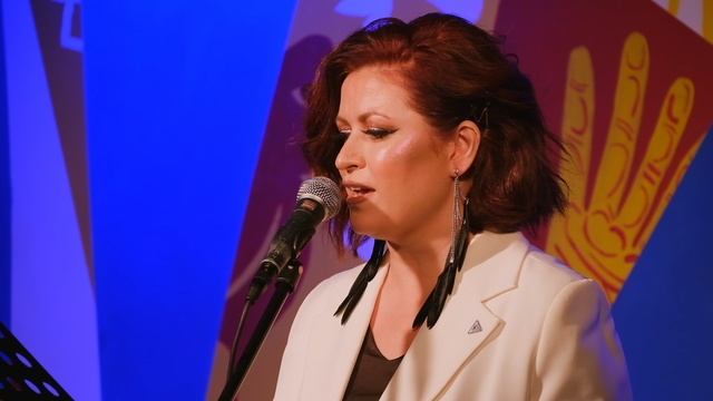 SHALLOW смотреть онлайн