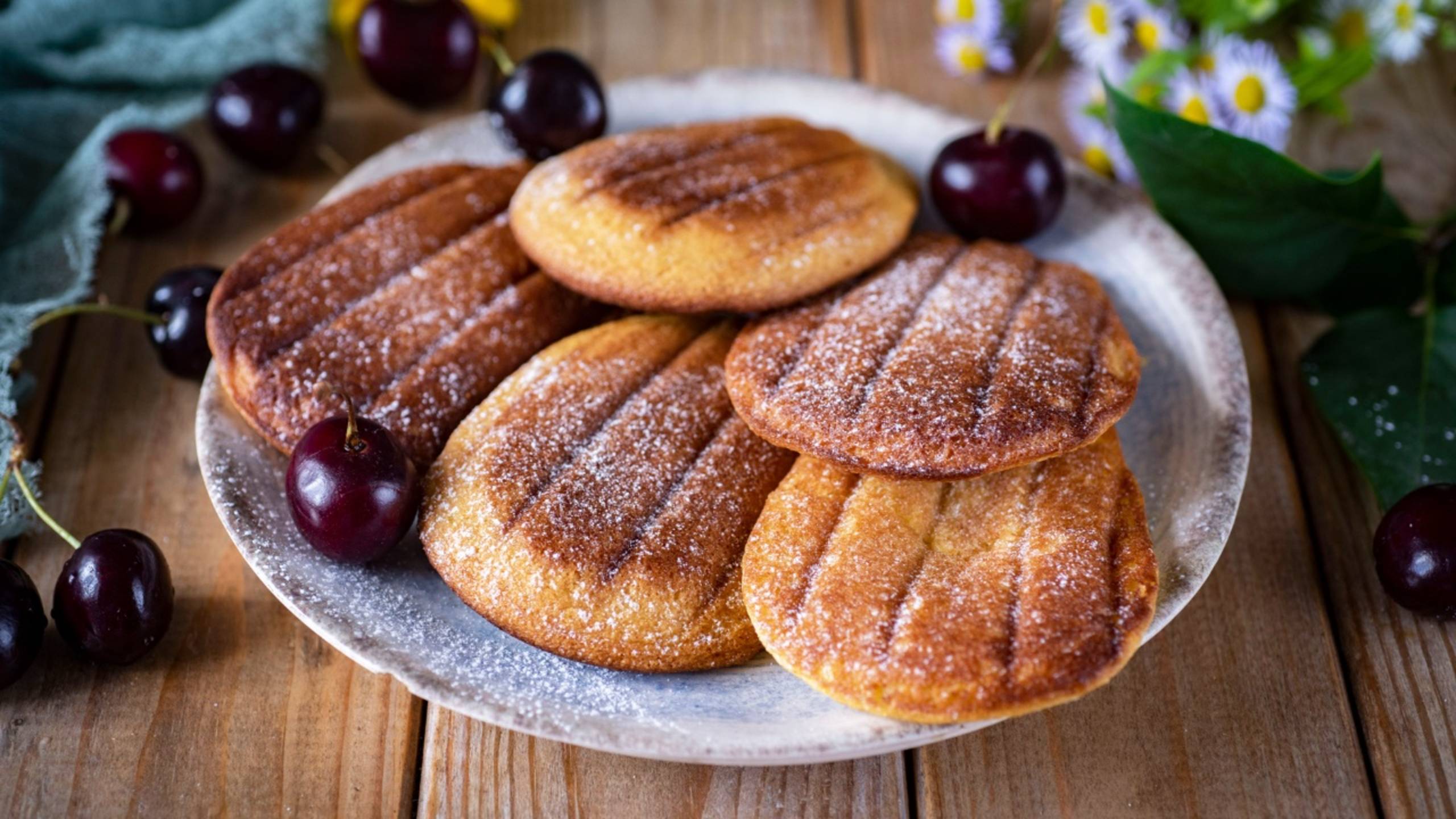 Печенье «Мадлен» в мультипекаре смотреть онлайн