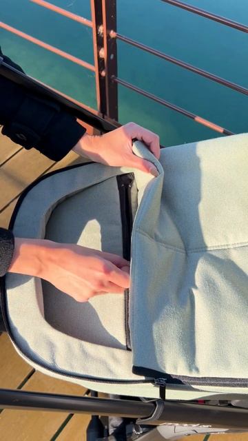 Коляска 2в1 Cam Modus на прогулке смотреть онлайн