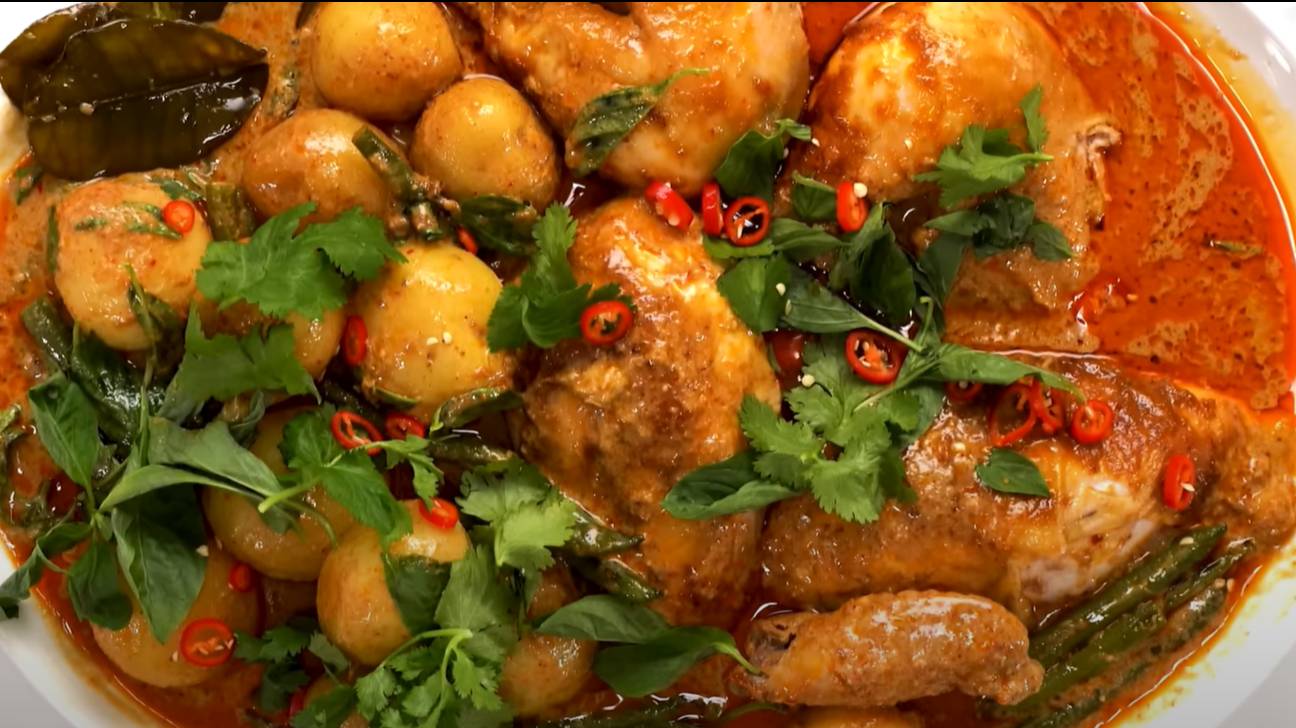Цыпленок карри по-тайски смотреть онлайн