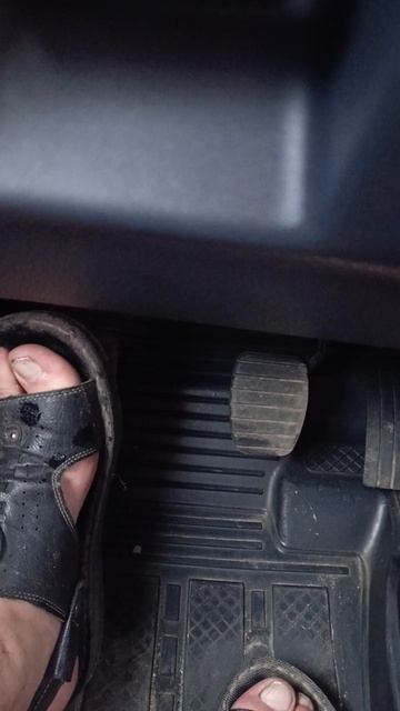 щелчок при возврате педали сцепления