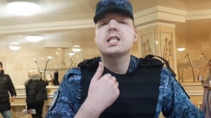 Воронеж🔥Уволеннный пристав Волков потянул за собой корешей-элементов. Теперь в суд как на праздник