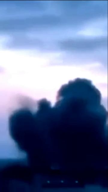 Работает Искандер М