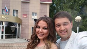 Гузель Уразова - "Хыялым" клип с подборкой личных фото из жизни