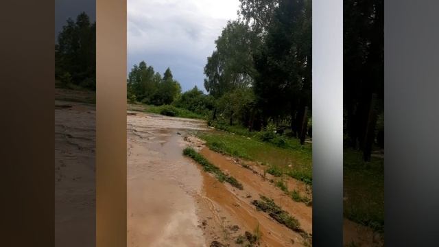 Природа после сильного ливня и мелодия армянского дудука .mp4 смотреть онлайн