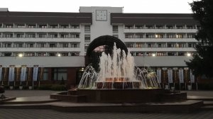 Вечерний Нальчик. Улица Пирогова. Долинск. Отель Синдика. Кабардино-Балкария