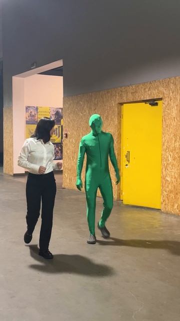 Когда продюсер говорит ‘нужно больше нестандартных персонажей’ 💚