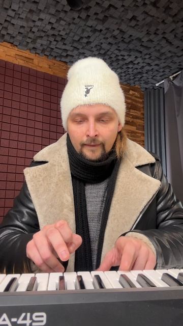 Почему гитарист опаздывает смотреть онлайн