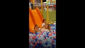 развлечения для малышей в парке ФанкиТаун