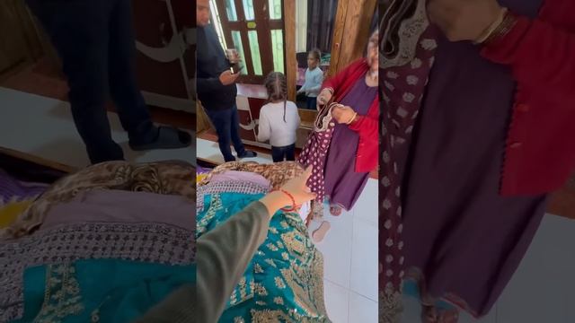 Как собираются на свадьбу в нашем индийском доме смотреть онлайн