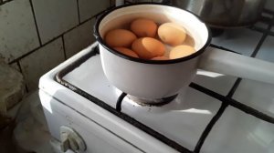 Как сварить яйцо в смятку