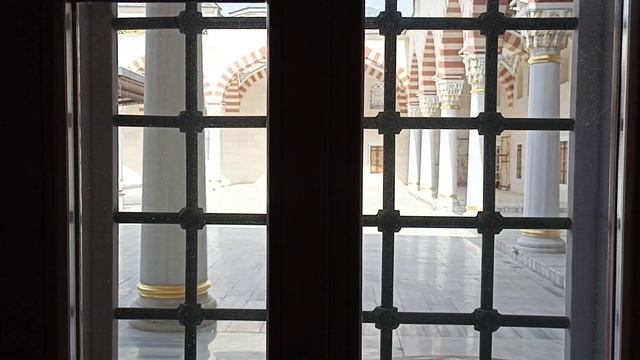 Краткий обзор главной мечети Крыма смотреть онлайн