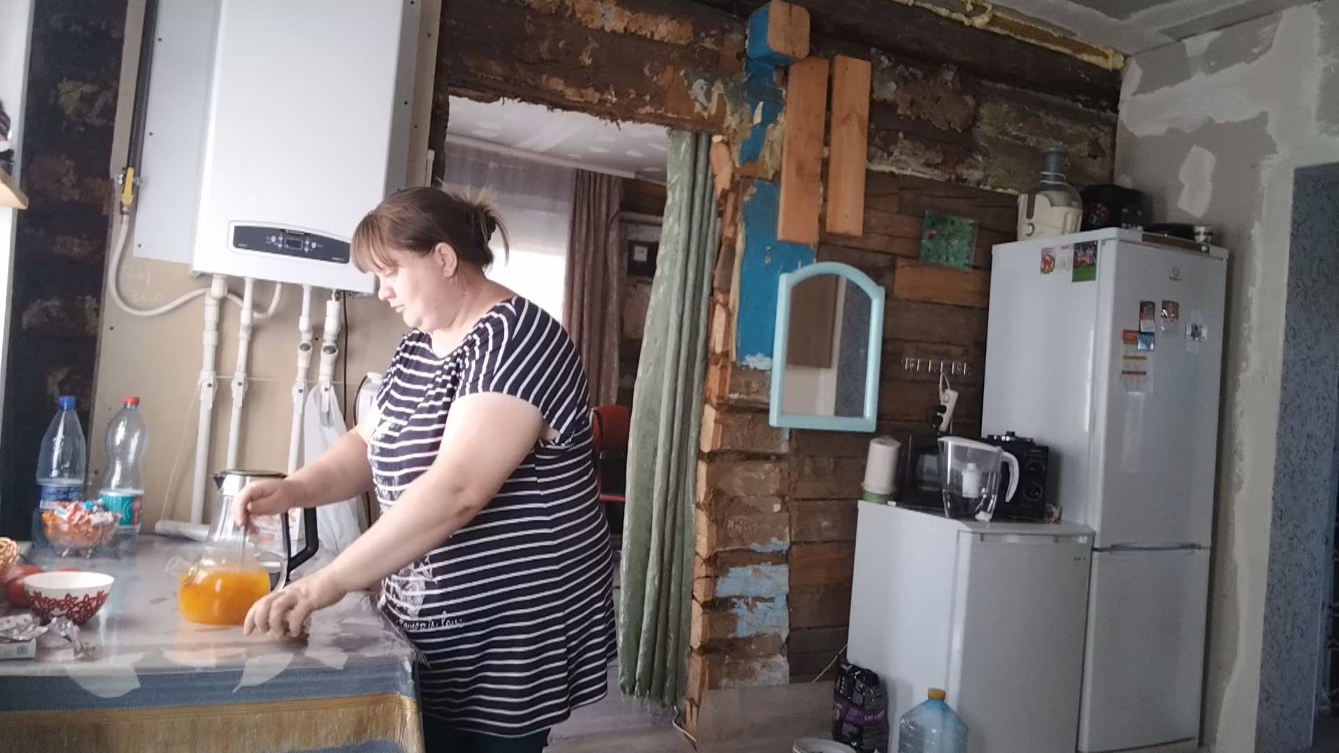 ПРОСТАЯ ЖИЗНЬ 45//ЖДУ СВЕКРОВЬ// ВЫЗВАЛИ СКОРУЮ АНДРЕЮ ПЛОХО //ЖИЗНЬ В НЕБОЛЬШОМ ГОРОДКЕ смотреть онлайн