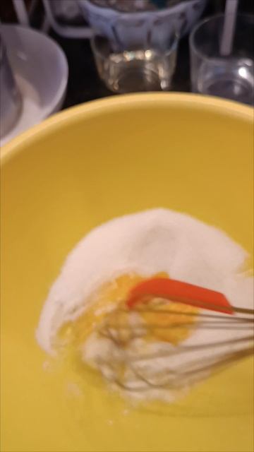 Шикарное сдобное тесто для плюшек, булочек и рогаликов