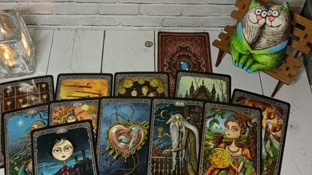 ЧТО ОН СКРЫВАЕТ В СВОЕМ ТЕЛЕФОНЕ? гадание таро смотреть онлайн