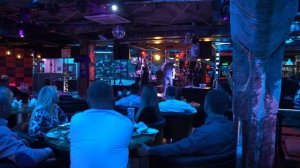 ВЛАДИМИР КУРСКИЙ - "ОФИЦЕР". БЛАГОТВОРИТЕЛЬНЫЙ КОНЦЕРТ В ПОДДЕРЖКУ ВОЕННЫХ РОССИИ И СВО. УЛЬЯНОВСК.