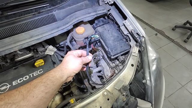 P1722 Easytronic Opel Zafira B смотреть онлайн