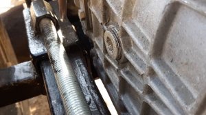 Сборка гусеничного минитрактора.