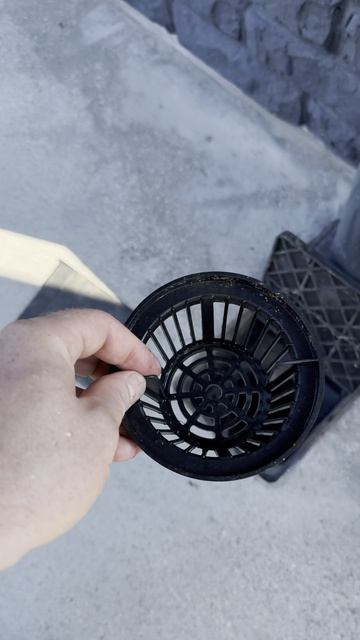 Очистка дождеприемников (ливнеприемников) и водоотводных лотков#short