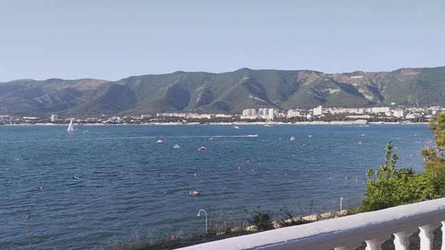 море, пляж, прогулка, Геленджик. смотреть онлайн