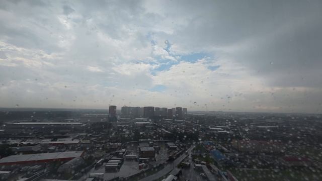 Тропические ливни в Центральном регионе России в июле 16 июля 2025