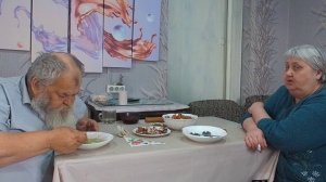 СУП И САЛО ДЛЯ ВСЕЙ СЕМЬИ Как вкусно кушаем на кухне