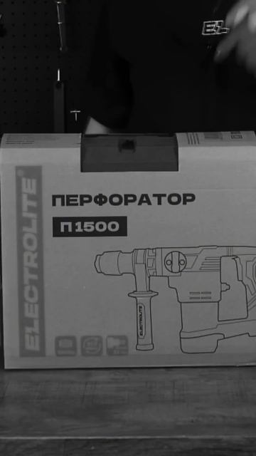 Оговорочка...когда сильно мечтаешь о компрессоре… #электроинструменты #компрессор #electrolite смотреть онлайн
