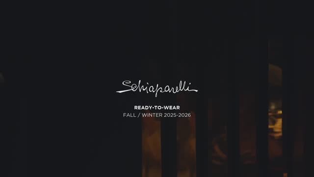 Показ коллекции Schiaparelli осень-зима 2025-2026