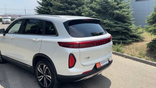 Skywell ET5, 2023 смотреть онлайн