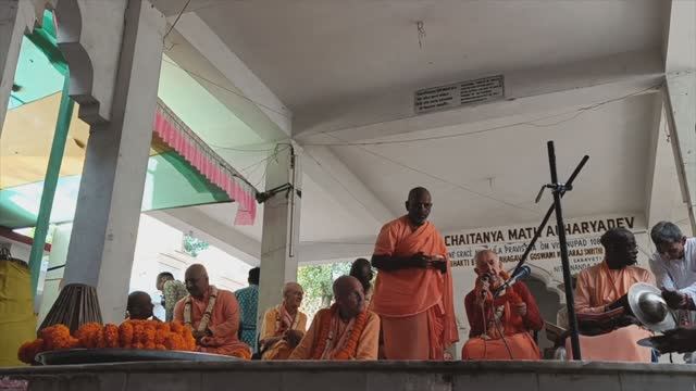 День 4 - Клип - 05.03.2025 - Мангала-арати, Чампахати, Видьянагар