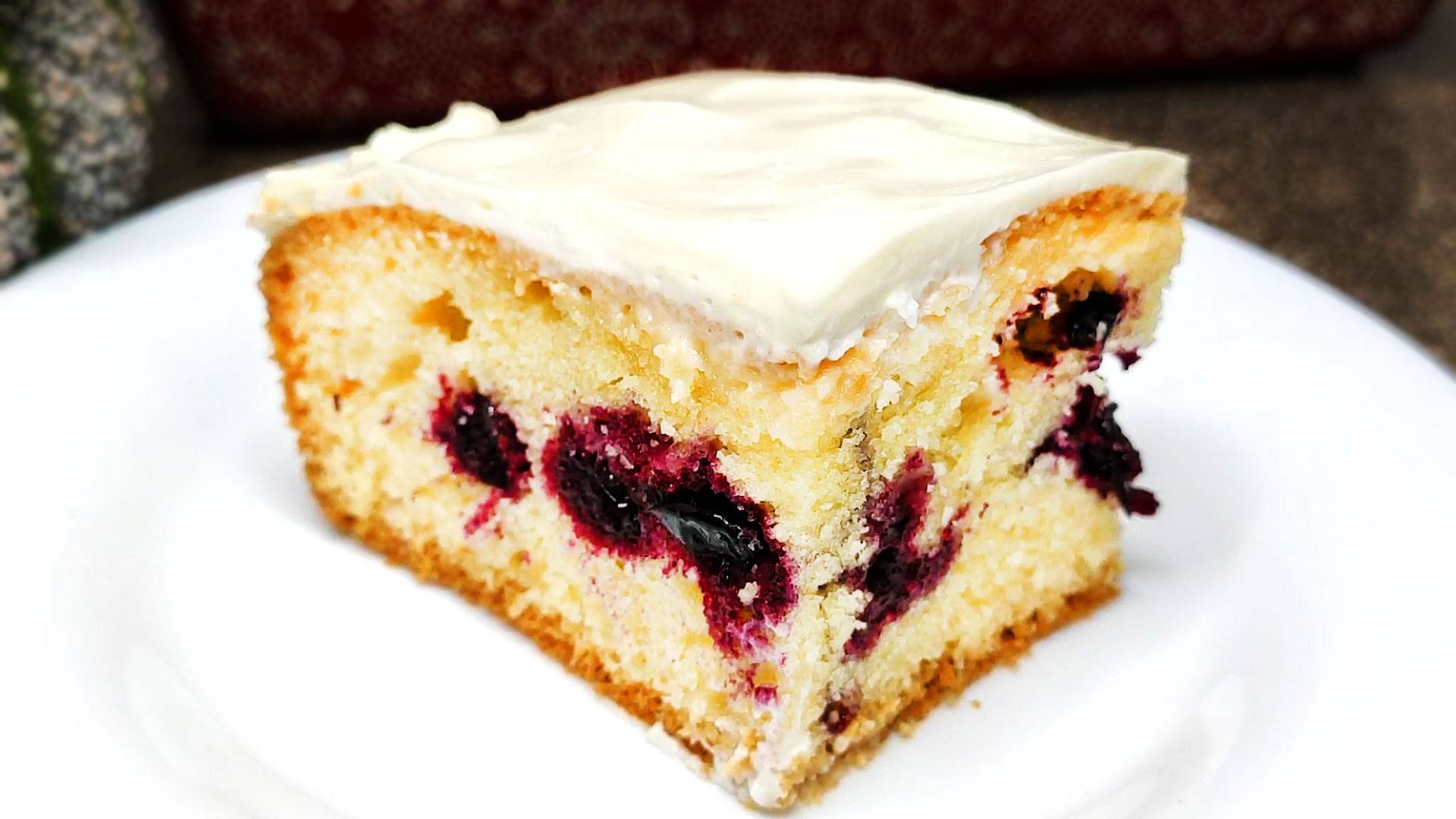 Смешала и в духовку: Нежнейший кекс, который буквально тает во рту!🥰 Еще ни разу не подводил! смотреть онлайн