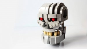 Череп Терминатора из Лего