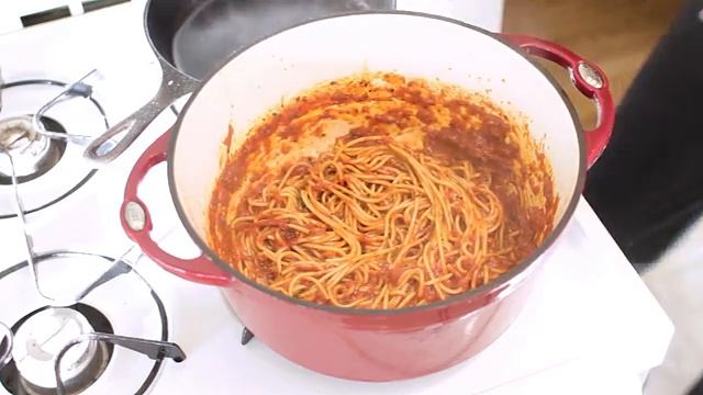 Простой, базовый соус для пасты