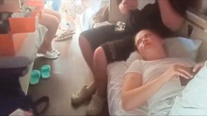 ПОМОГИТЕ! МЫ ЗАДЫХАЕМСЯ В ПОЕЗДЕ! #поезд #ржд #крым #москва #симферополь #ростов #warfolomey