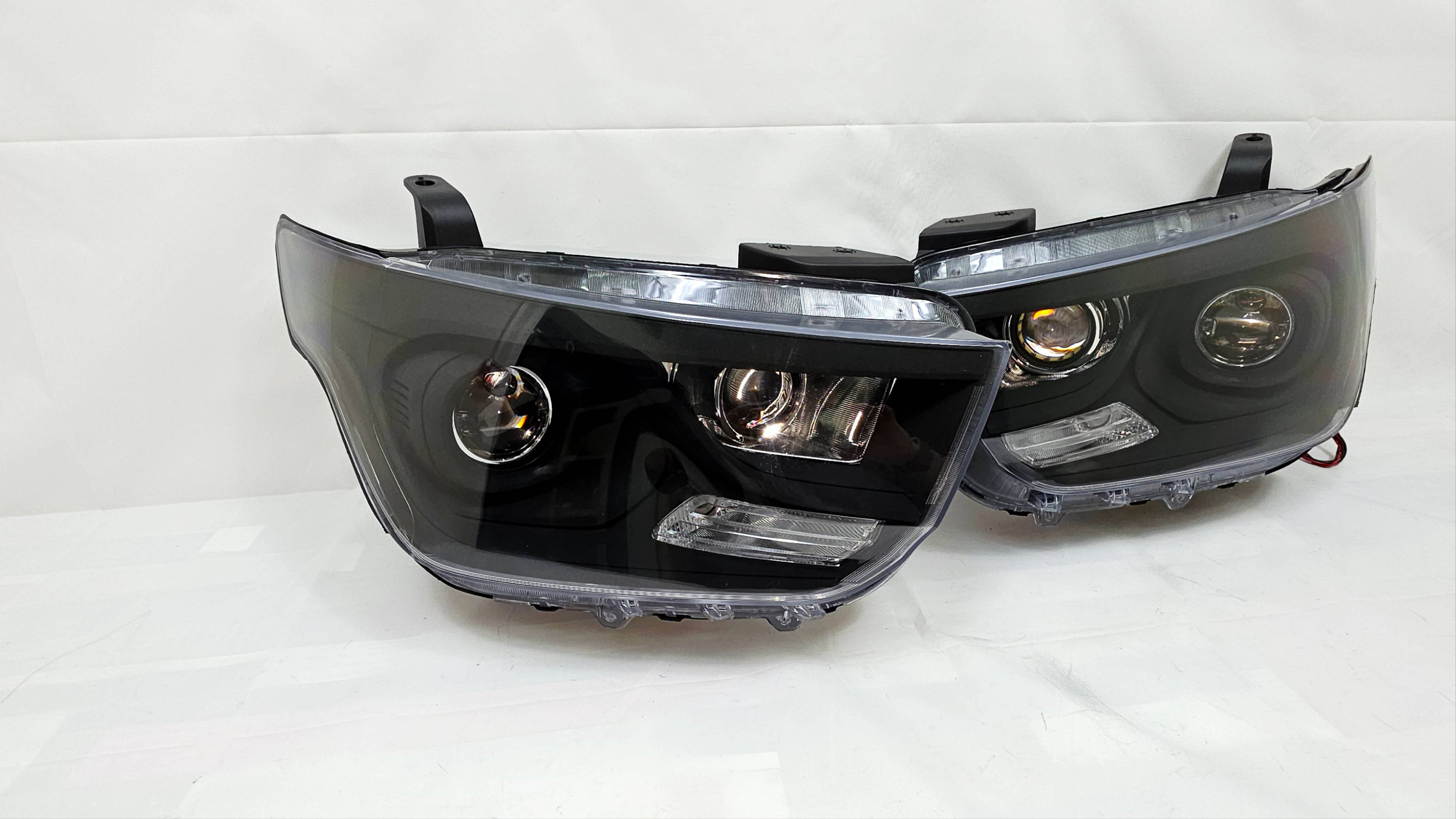 Hyundai H-1 фары тюнинг светодиодные эпатажные Ledstudio смотреть онлайн