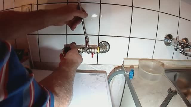 Трубопровод для фильтра воды (под мойку). смотреть онлайн