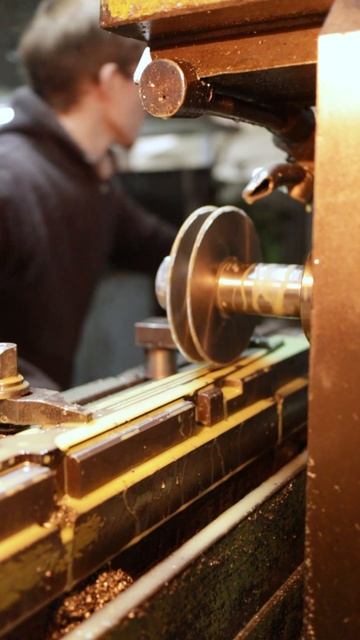 Фрезеровка дол на кинжал. смотреть онлайн