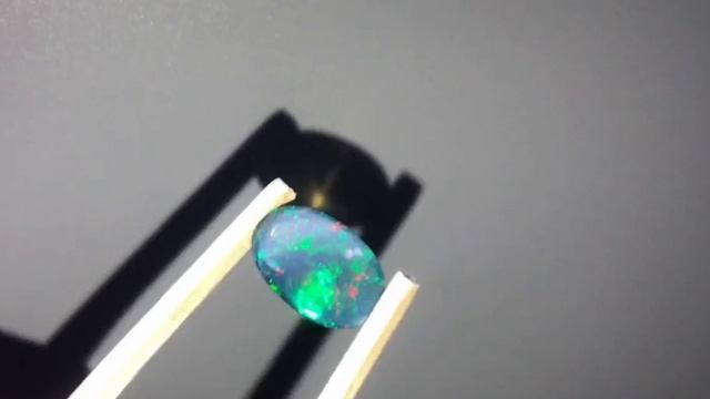 Опал натуральный, редкий 2,13кт №419