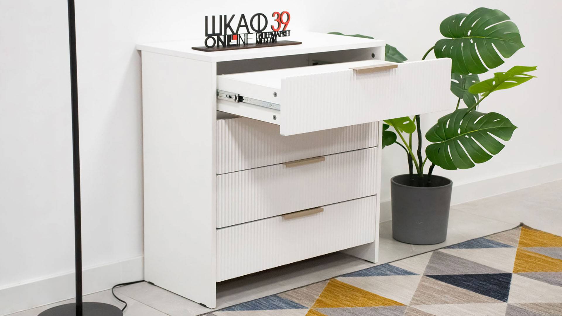 Хилл Комод 4я Белая Шагрень/Белый смотреть онлайн