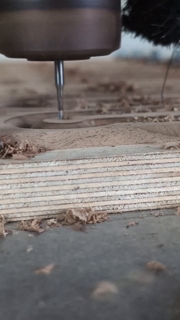 Фрезеровка плашек на нож Байкер-2 смотреть онлайн